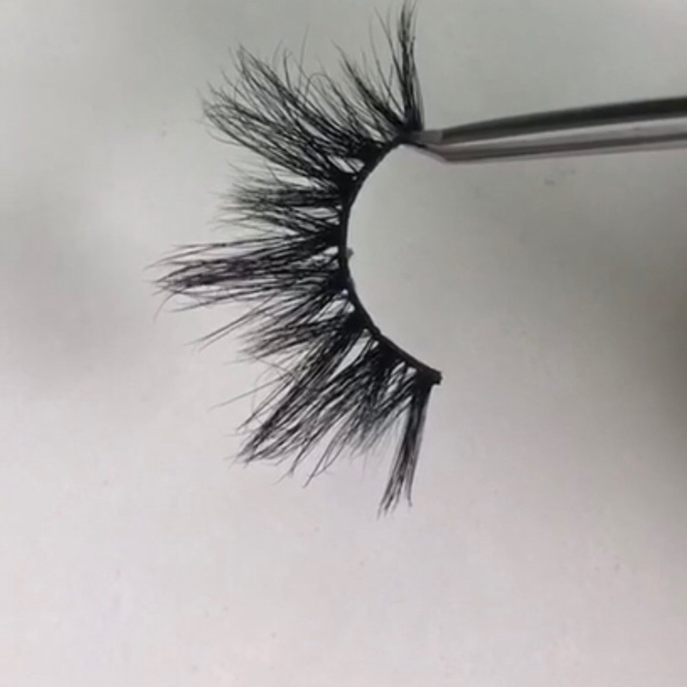“LA BABE” 25mm MINK LASHES